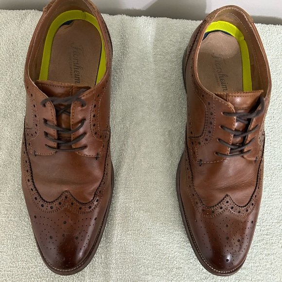 👞 Florsheim Wingtip Brown Oxford Dress Shoes - Picture 2 of 7